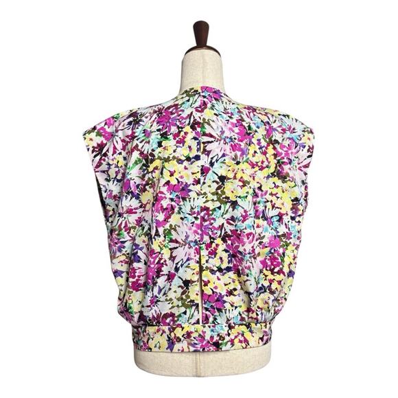 CAbi Colorful Floral Sleeveless Blouse with Peekaboo Back Size Medium JJ0691 - Picture 2 of 9